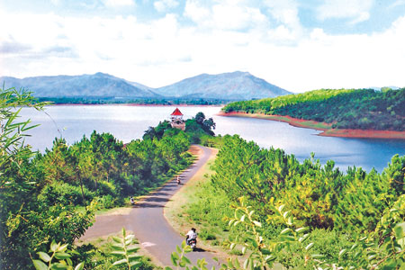 Biển hồ Tơ Rưng